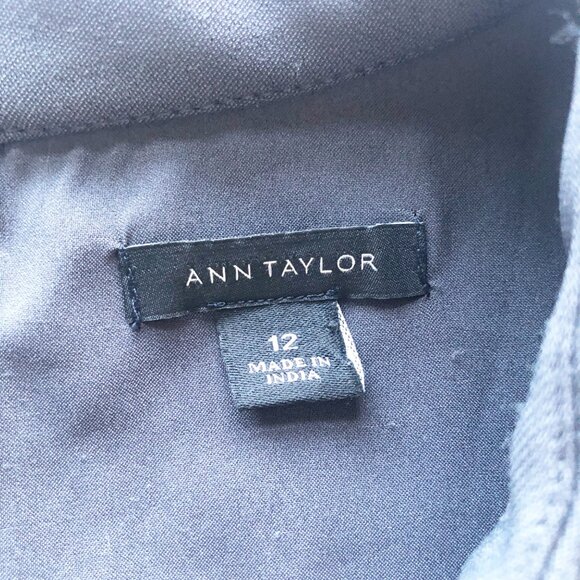ANN TAYLOR Sequin Rhinestone Collar Gray Shift Dress Womens 12 - Picture 5 of 9